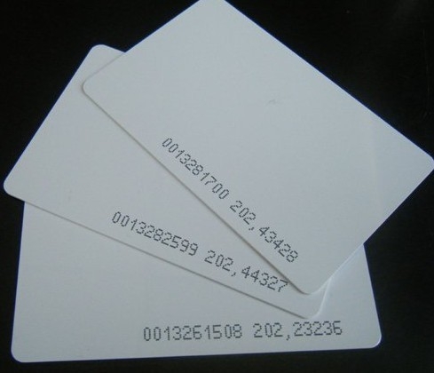 อาร์ตมีเดีย คีย์การ์ด บัครพร็อกซิมิตี้ บัตรทาบรหัส พื้นบัตรสีขาวพิมพได้