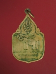 7933 เหรียญสมโภช ช้างเผือก เพชรบุรี ปี 2521 เนื้อทองแดง 55