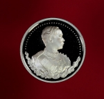 11928 เหรียญในหลวงรัชกาลที่ หลัง 12 นักกษัตริย์ เนื้อเงิน ขัดเงา 5